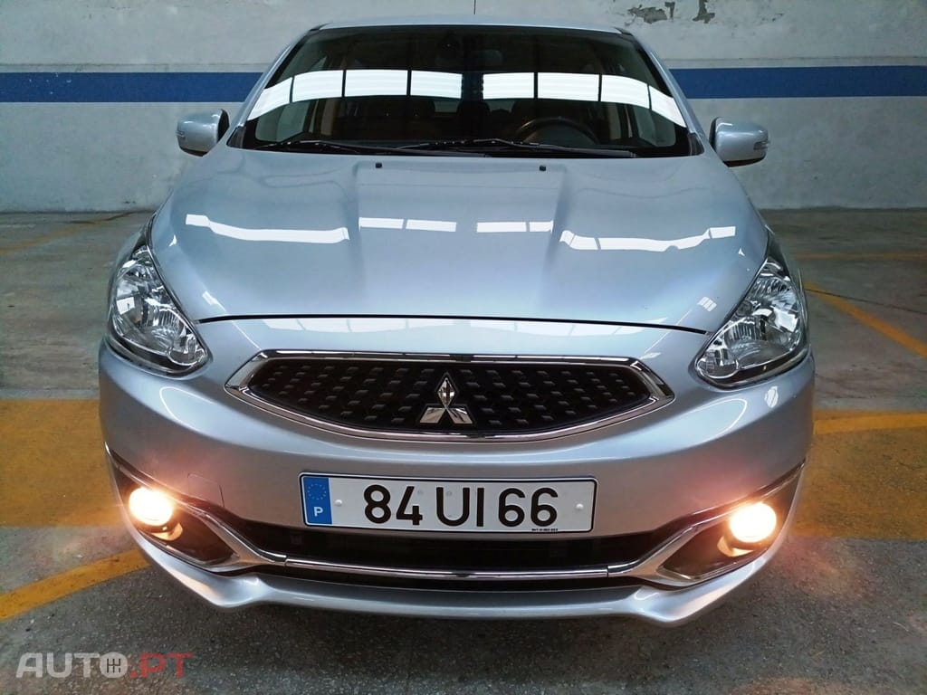 Mitsubishi Space Star 1.2 Intense Connect Edition