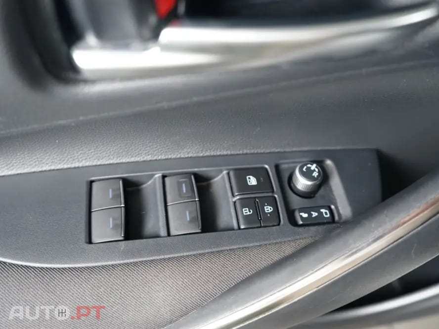 Toyota Corolla 1.8 Hybrid Active