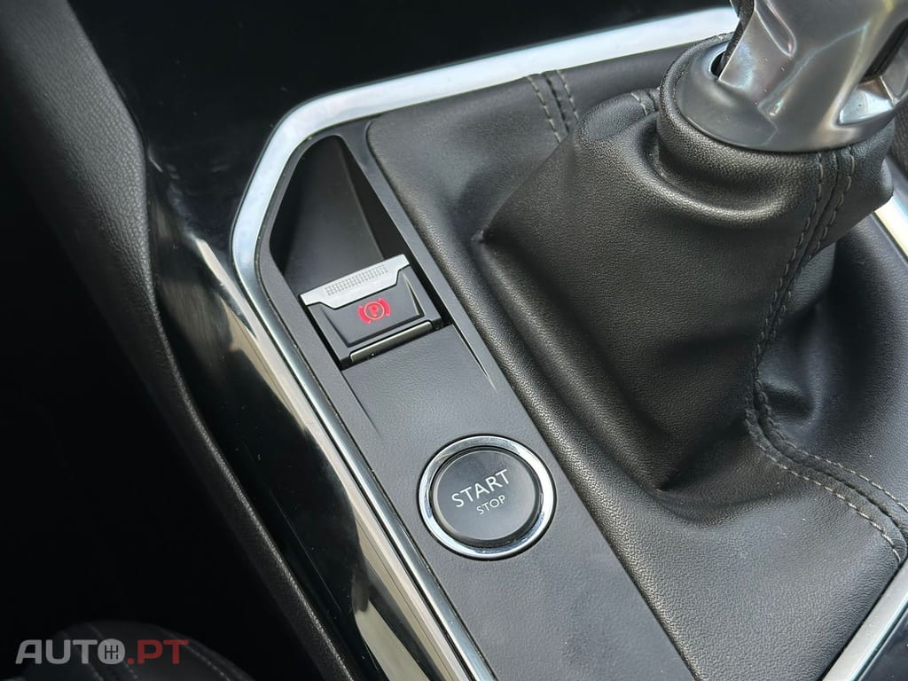 Peugeot 3008 1.5 BlueHDi Allure