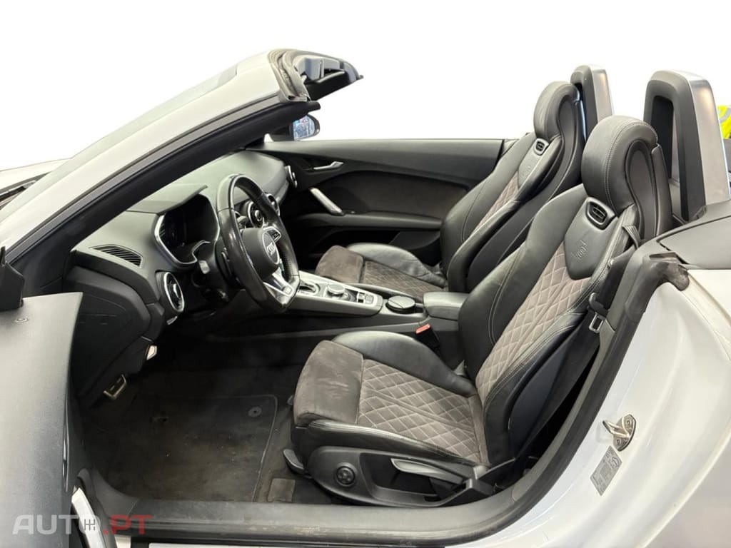 Audi TT 1.8 TFSI S-line S tronic