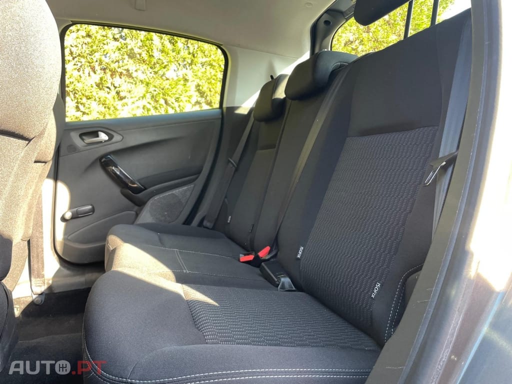 Peugeot 208 PureTech 68 Active