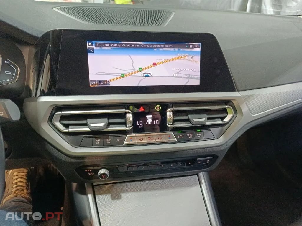BMW 330 e Touring Corporate Edition Auto