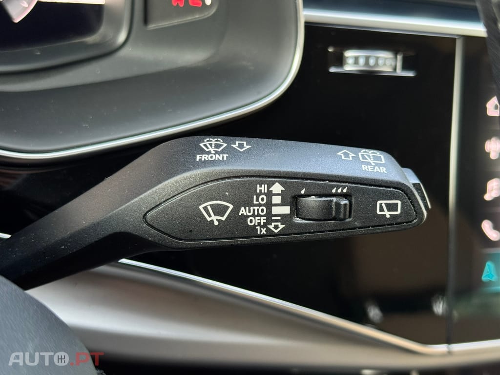 Audi Q7 55 TFSIe quattro Tiptronic