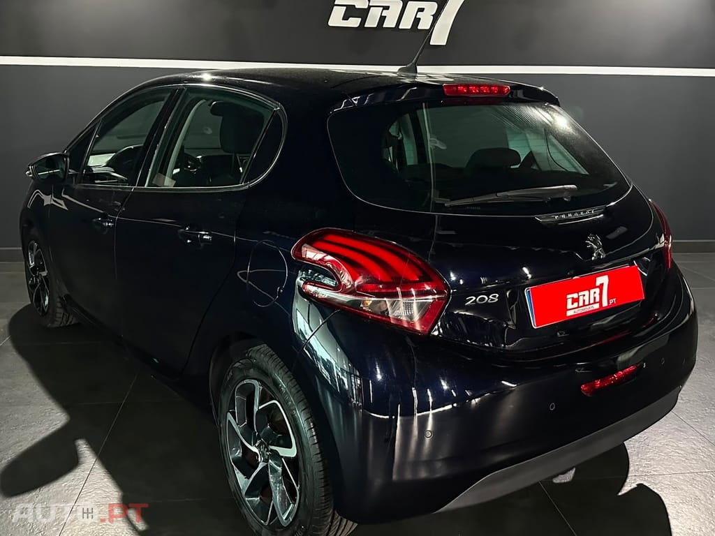 Peugeot 208 1.5 BlueHDi Allure Pack