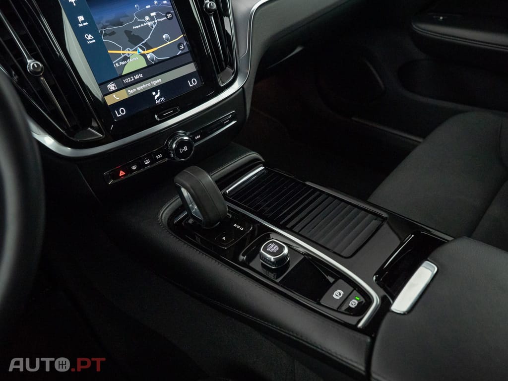 Volvo V60 2.0 T6 AWD TE Inscription Expression