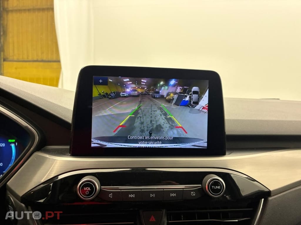 Ford Kuga 2.5 FHEV Powershift Titanium