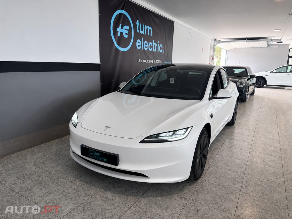 Tesla Model 3 Tração Traseira Premium