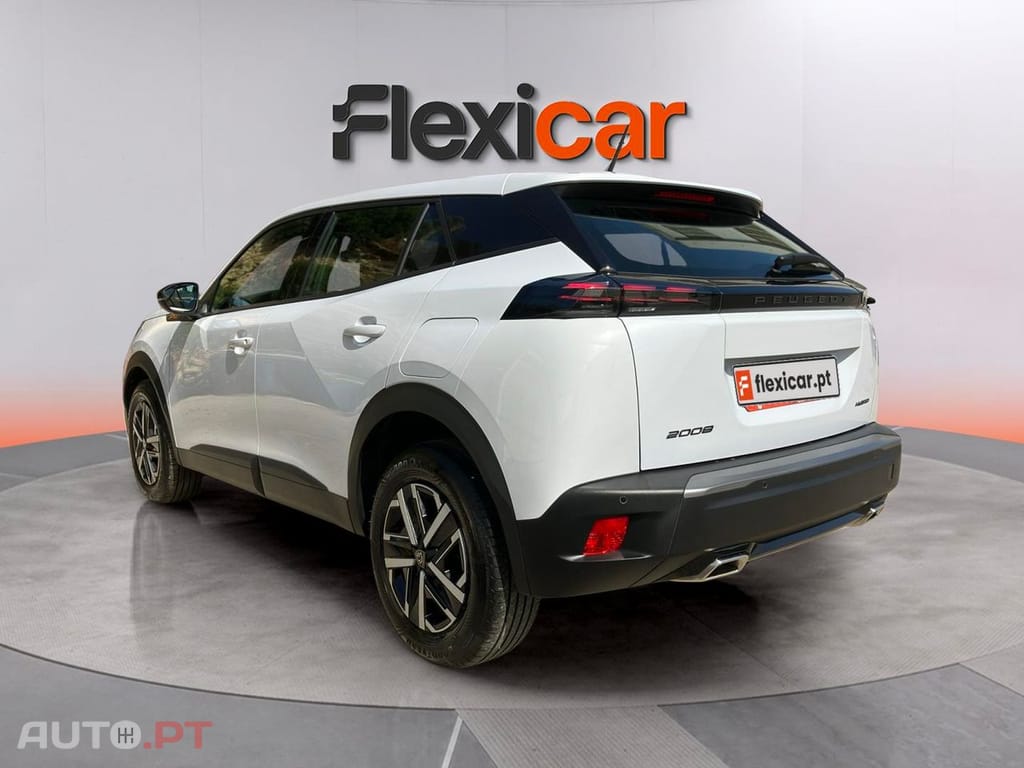 Peugeot 2008 1.2 Hybrid Style e-DCS6