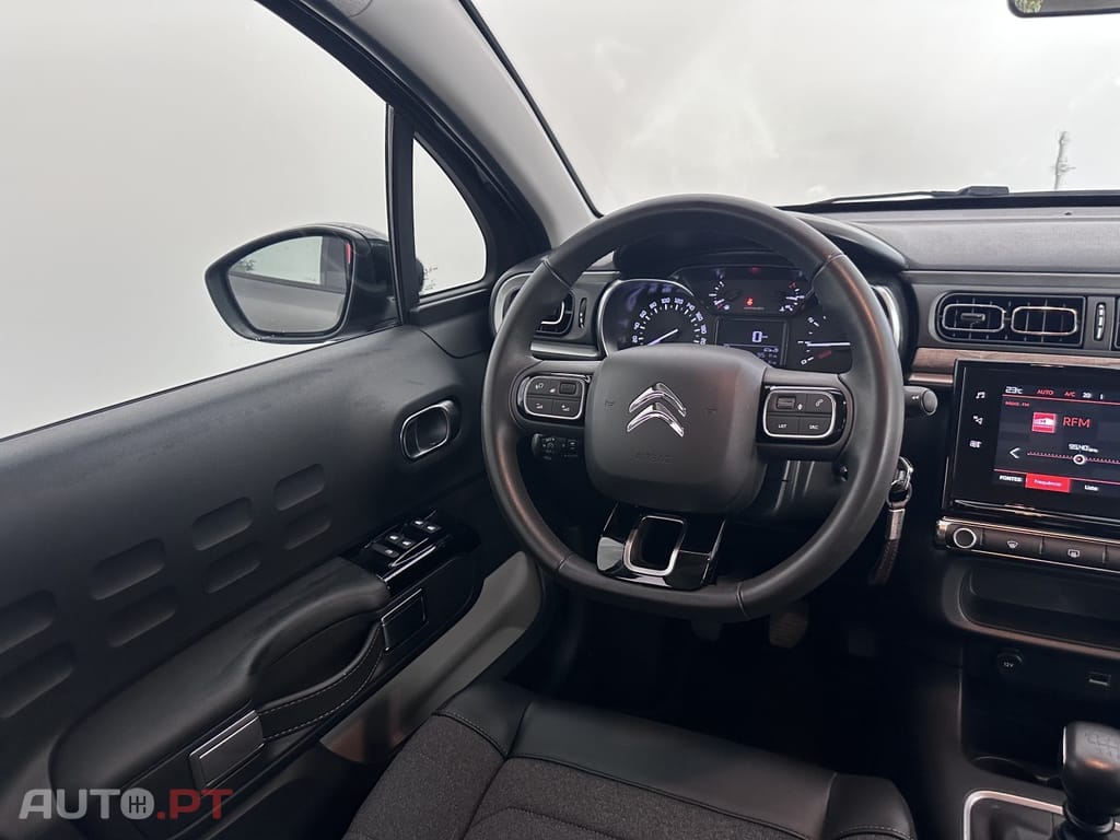 Citroën C3 1.2 PureTech Max — fotografia 9