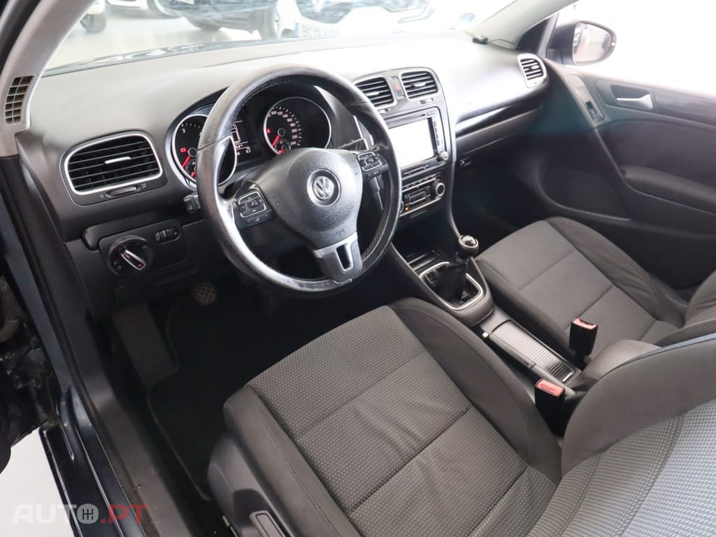 Volkswagen Golf 2.0 TDi Confortline
