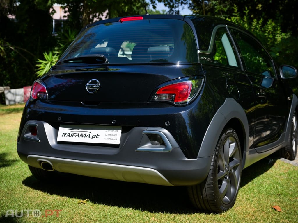 Opel Adam 1.0 T Rocks