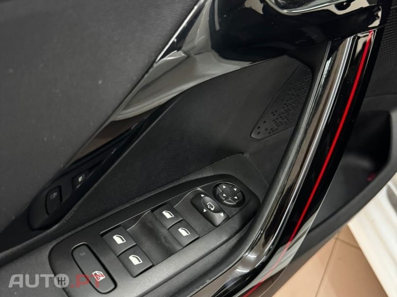 Peugeot 208 1.2 PureTech GT Line