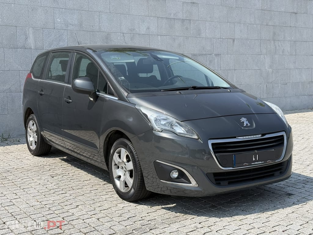 Peugeot 5008 1.2 PureTech Style