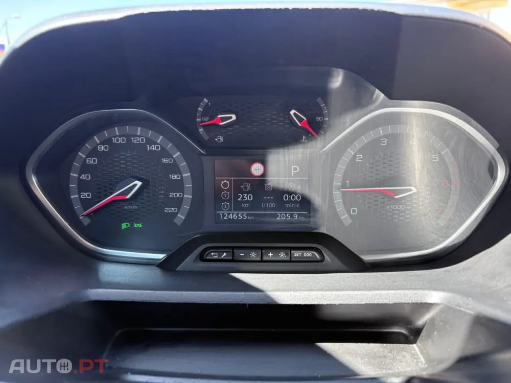 Peugeot Rifter 1.5 BlueHDi Long GT Line EAT8