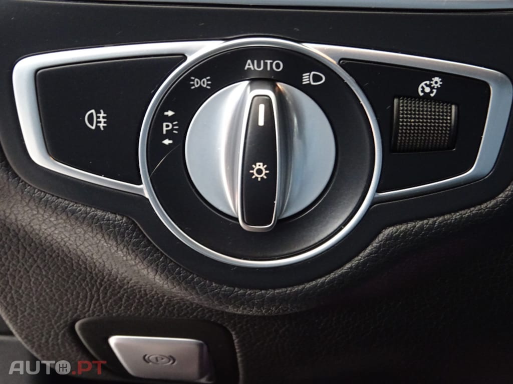 Mercedes-Benz C 300 de AMG Line