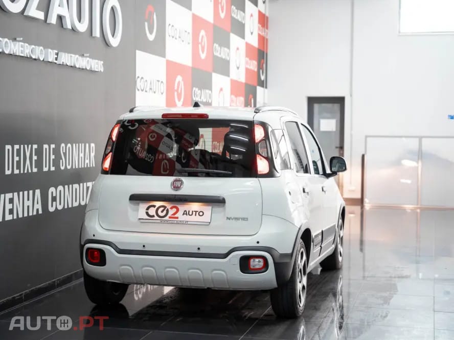 Fiat Panda Pandina 1.0 Hybrid