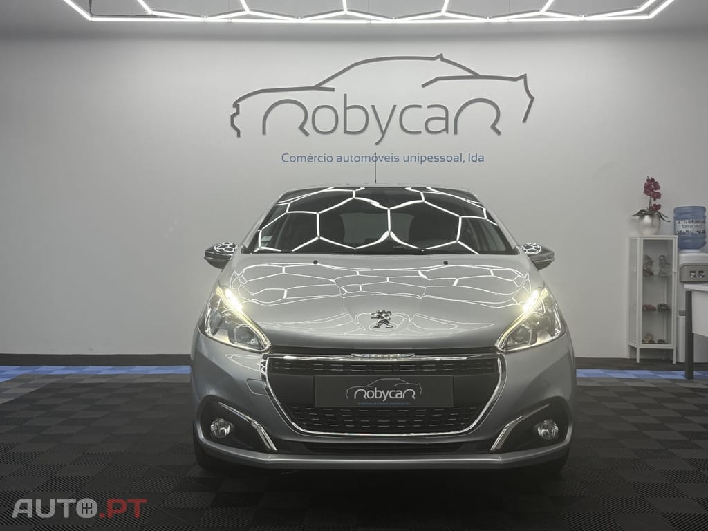 Peugeot 208 1.2 PureTech Allure