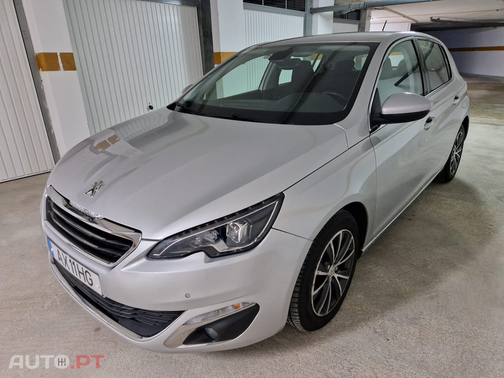 Peugeot 308 1.6 BlueHDi Allure EAT6