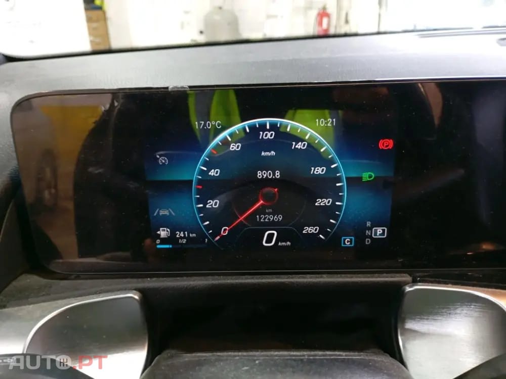 Mercedes-Benz GLB 180 d Progressive