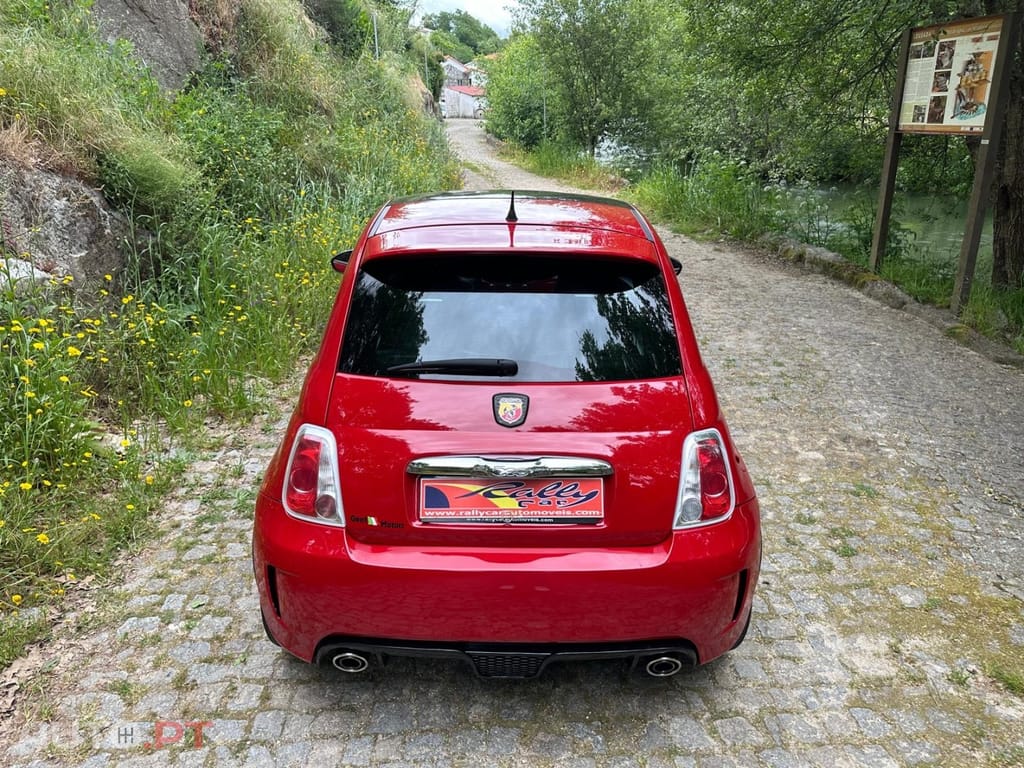 Abarth 500 1.4 T-Jet Competizione