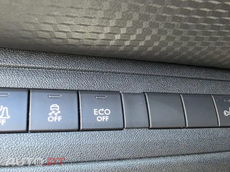Peugeot 2008 1.6 e-HDi Allure