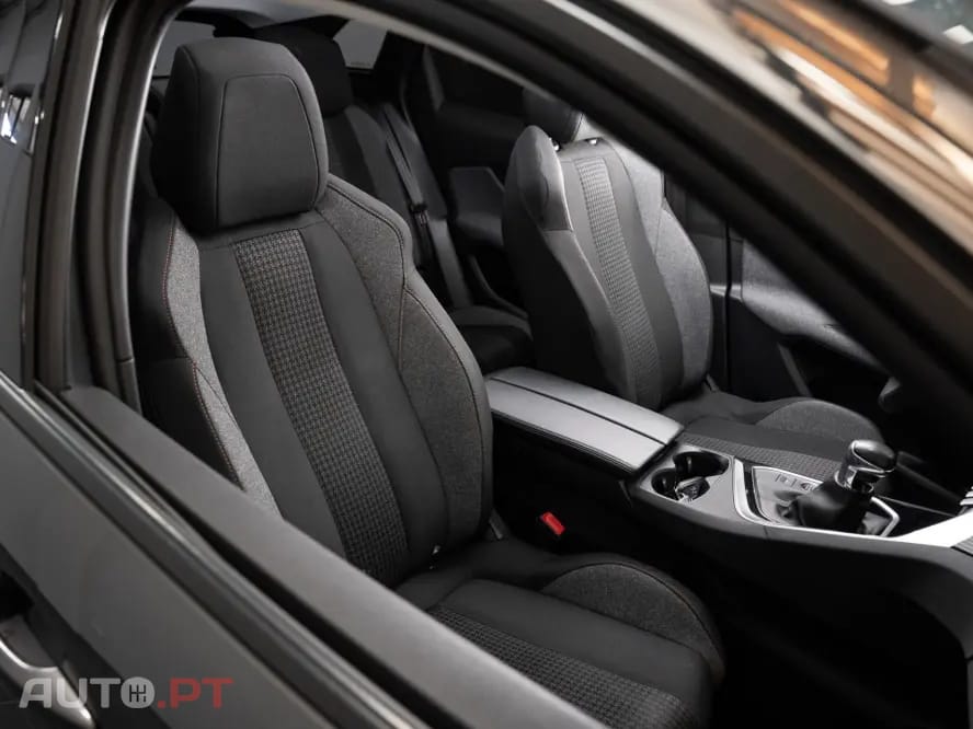 Peugeot 3008 1.5 BlueHDi Active Pack