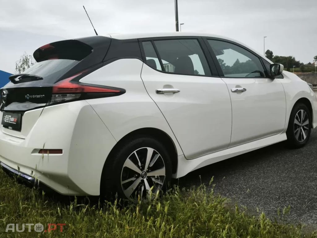 Nissan Leaf 40 kWh TEKNA