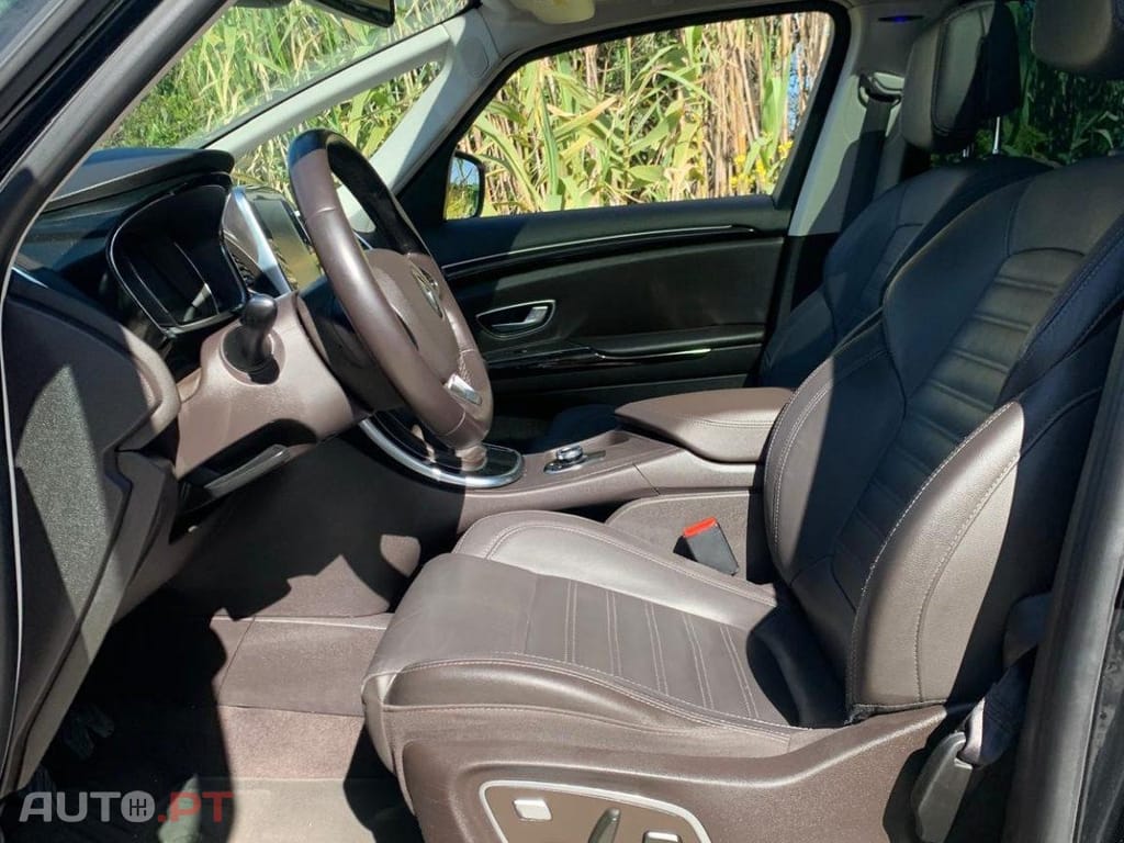 Renault Grand Espace Espace 1.6 dci 130 cv 7 lug