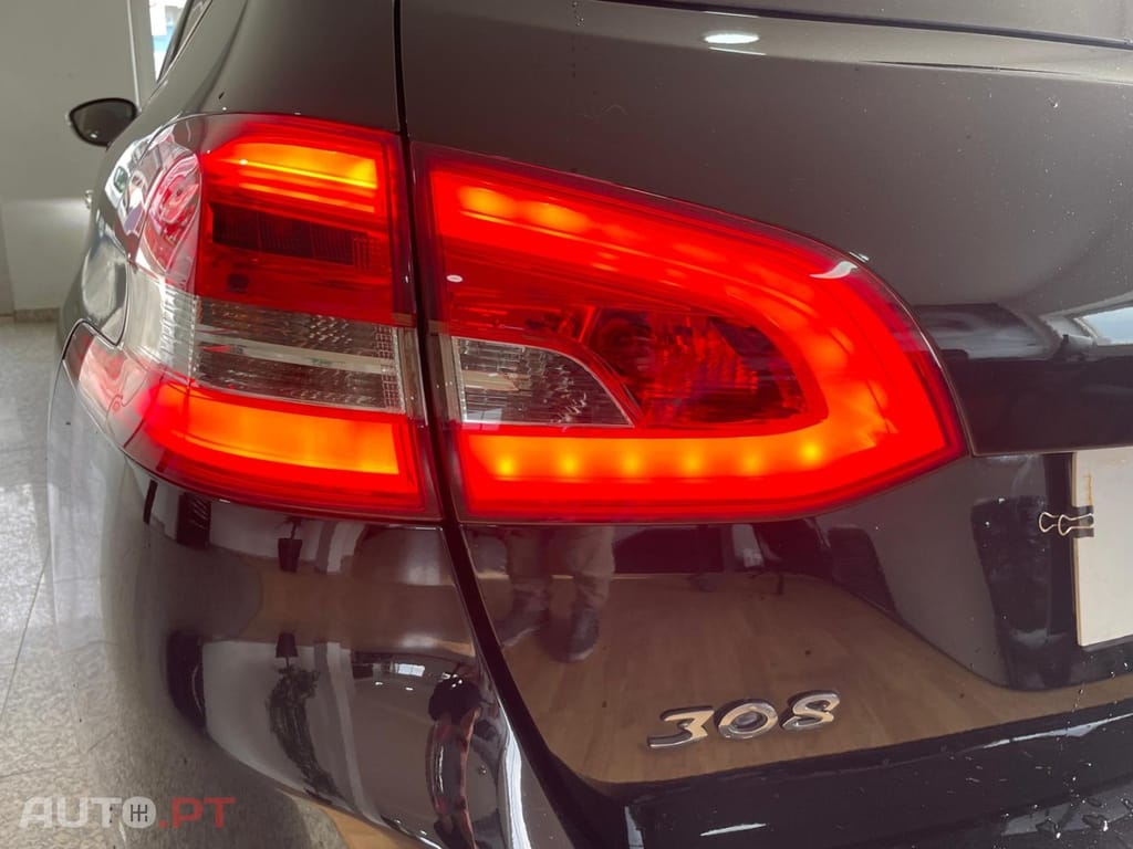 Peugeot 308 SW 1.6 BlueHDi Allure