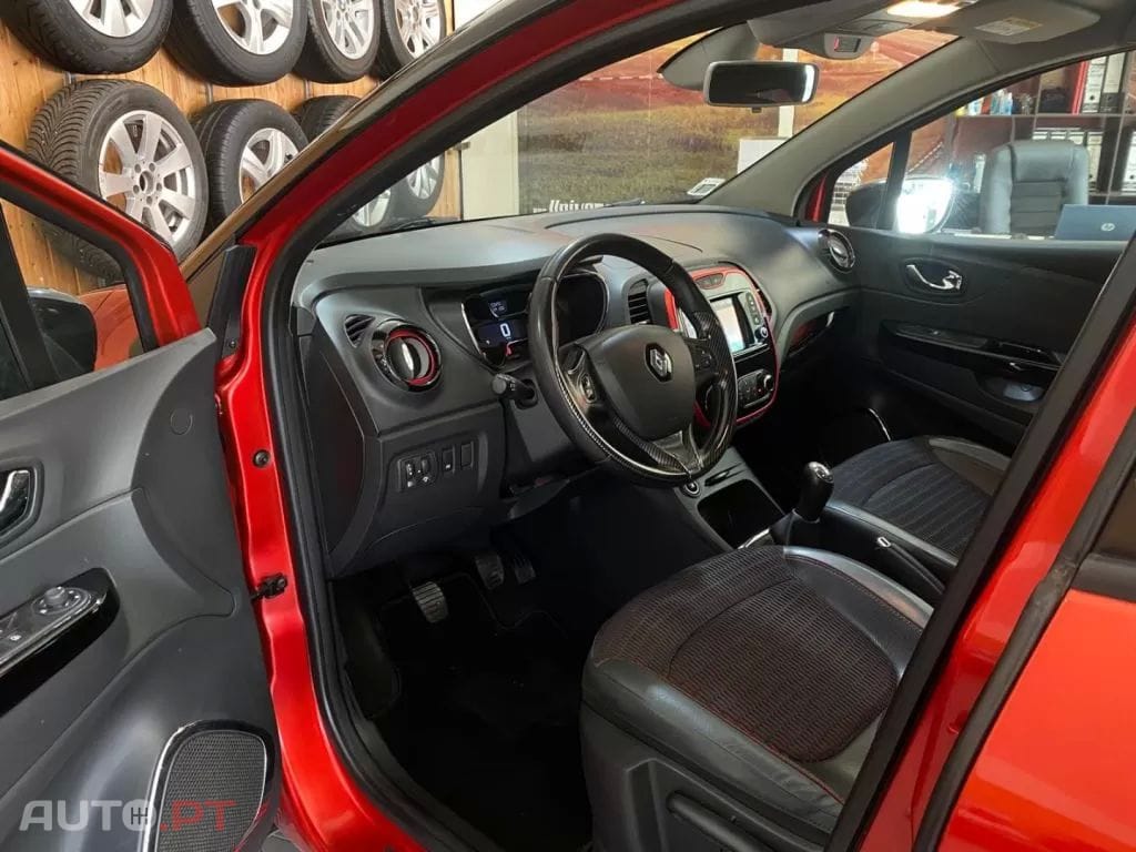 Renault Captur 1.5 DCi Helly Hansen