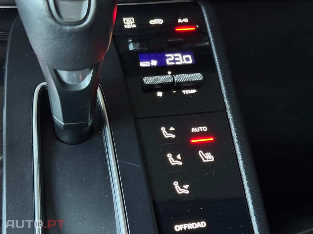 Porsche Macan T
