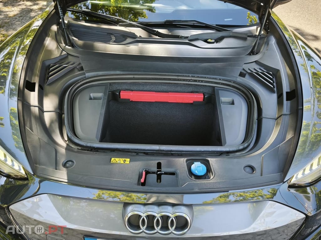 Audi E-Tron GT quattro
