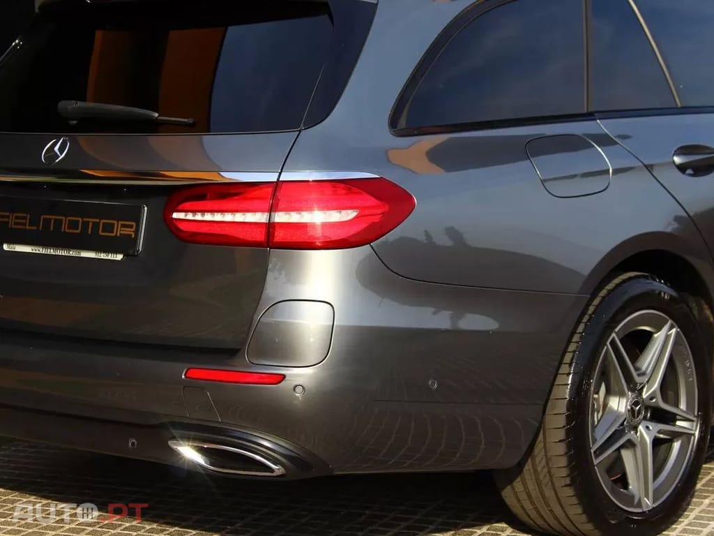 Mercedes-Benz E 300 de AMG Line