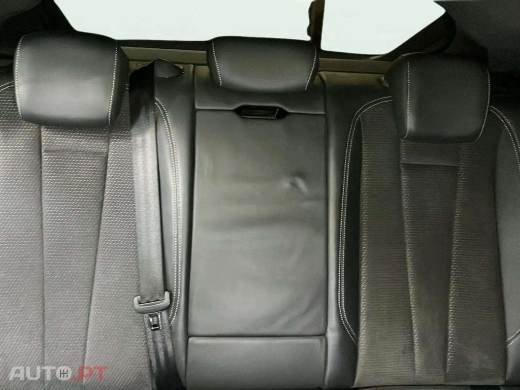 Audi A5 2.0 TDi S-Line Quattro