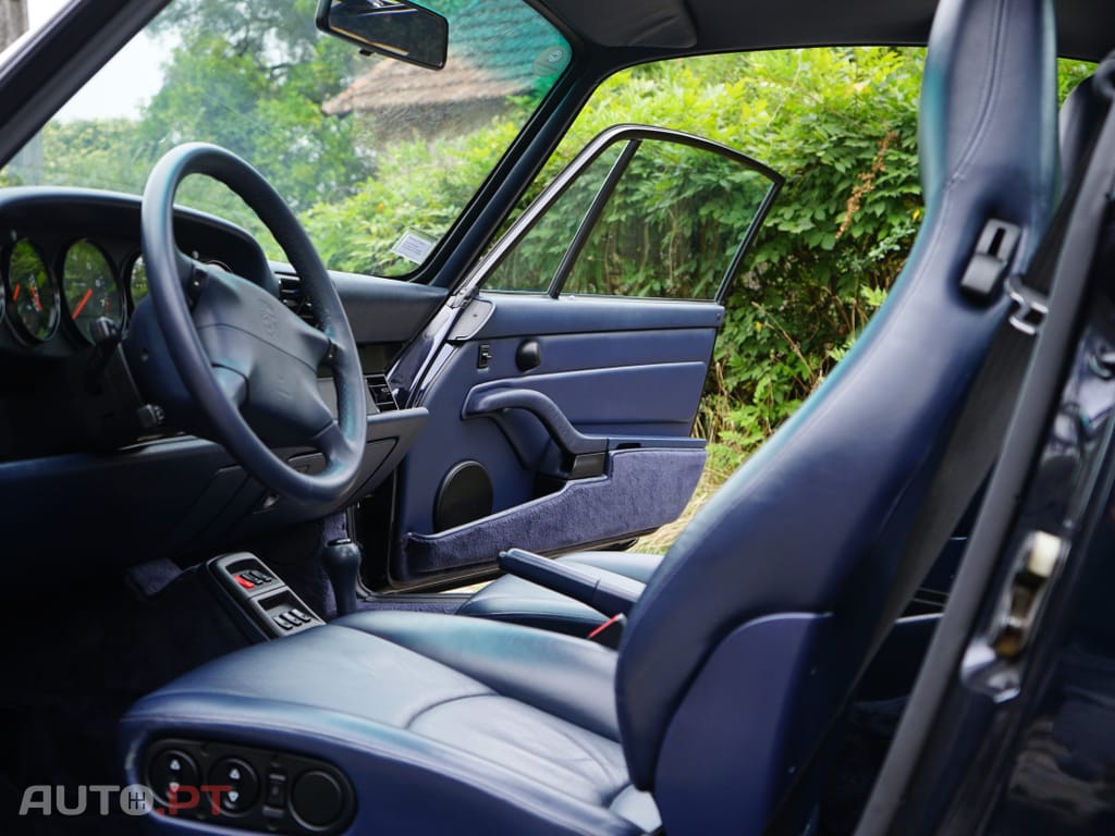 Porsche 911 993 Carrera 2