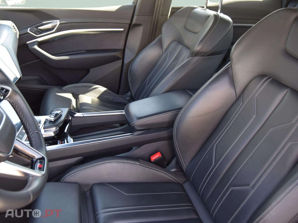 Audi E-Tron 55 quattro S line