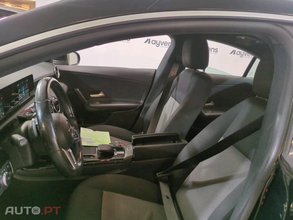 Mercedes-Benz CLA 180 d Style Plus Aut.