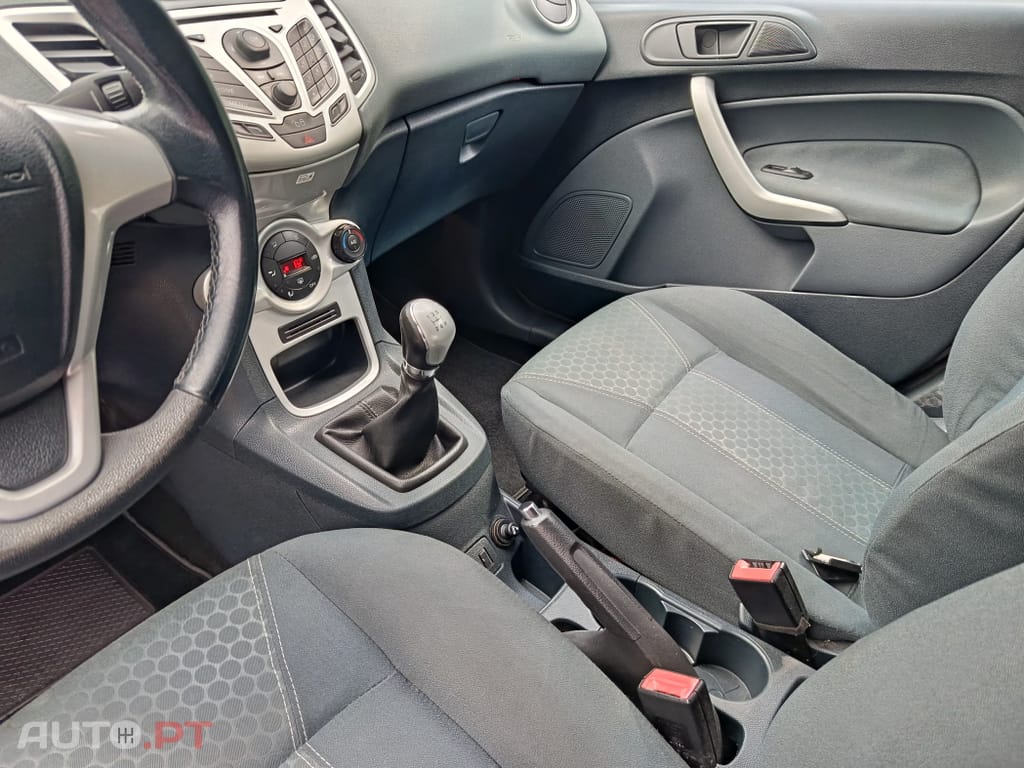 Ford Fiesta 1.4 TDCI Titanium