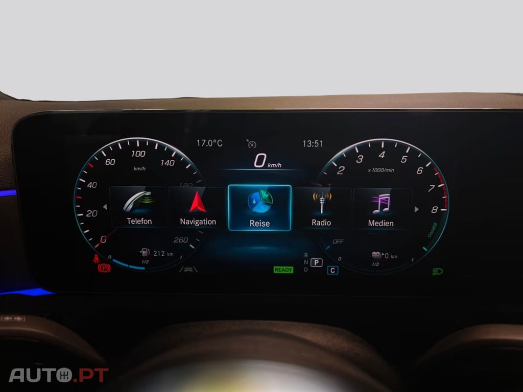 Mercedes-Benz A 250 I.V.A DEDUTIVEL AMG Pack NIGHT