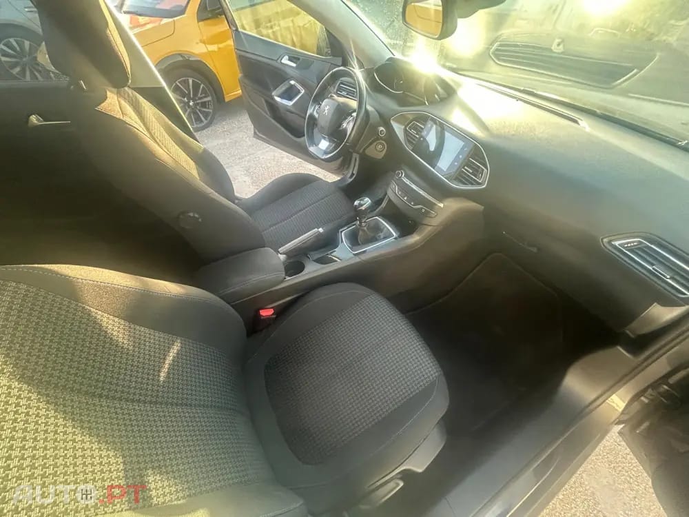 Peugeot 308 SW 1.5 BlueHDi Active