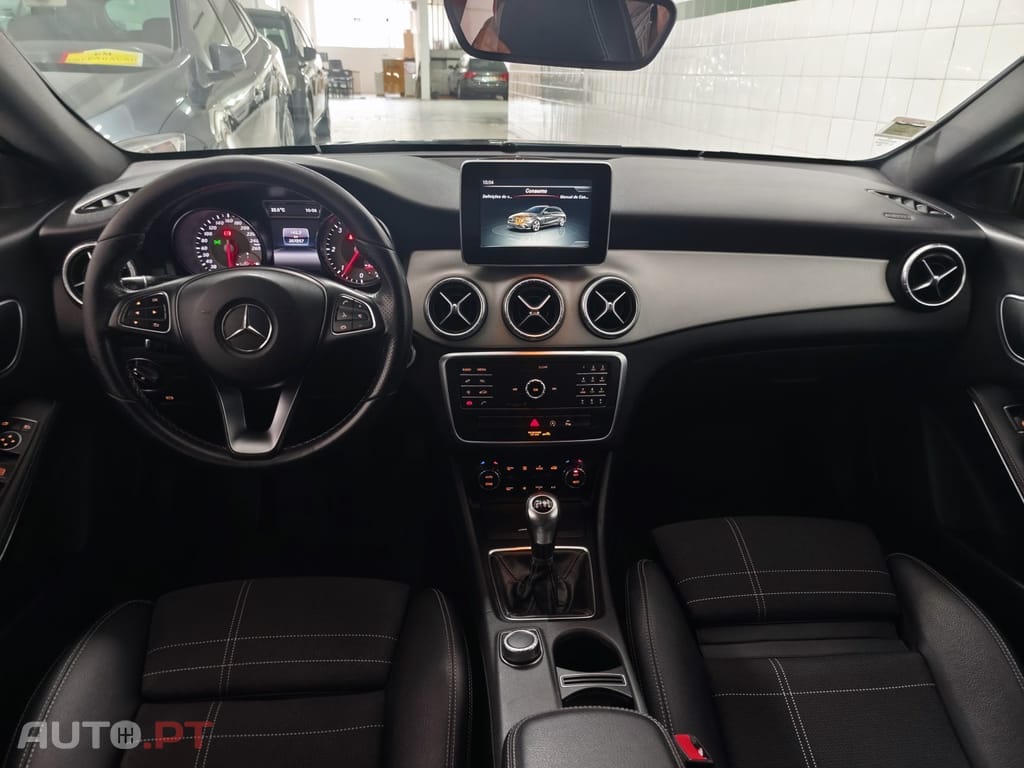 Mercedes-Benz CLA 200 d Shooting Brake Urban