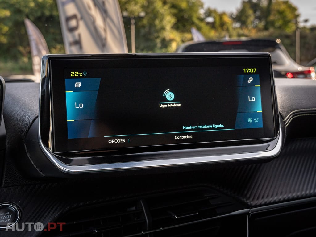 Peugeot E-2008 50 kWh GT