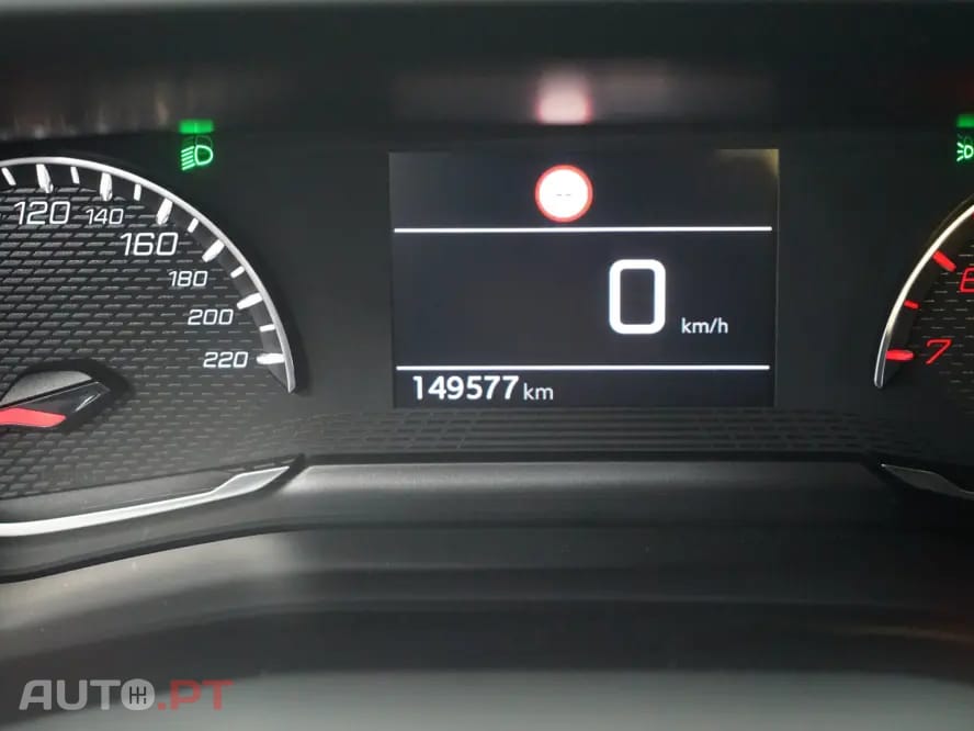 Peugeot 2008 PureTech 100 Style