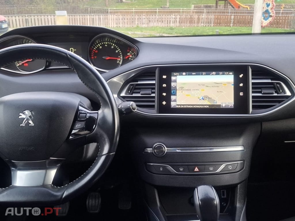 Peugeot 308 PureTech 110 Stop & Start Allure
