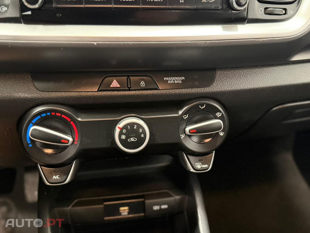 Kia Stonic 1.0 T-GDI Tech