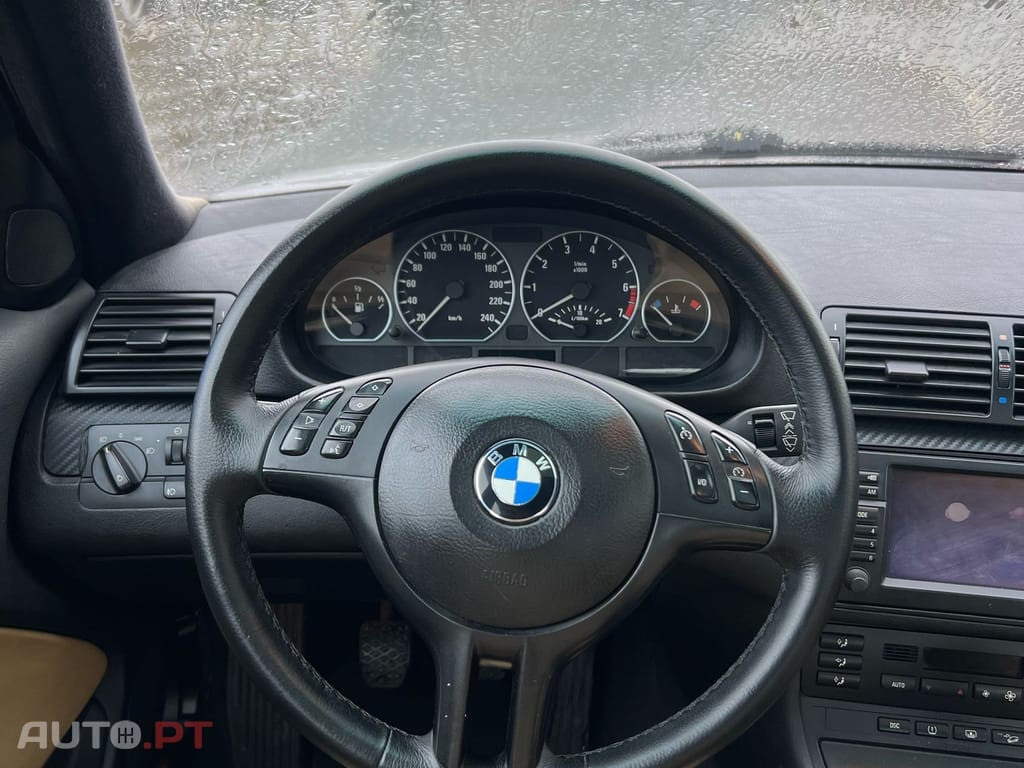 BMW 330 iX