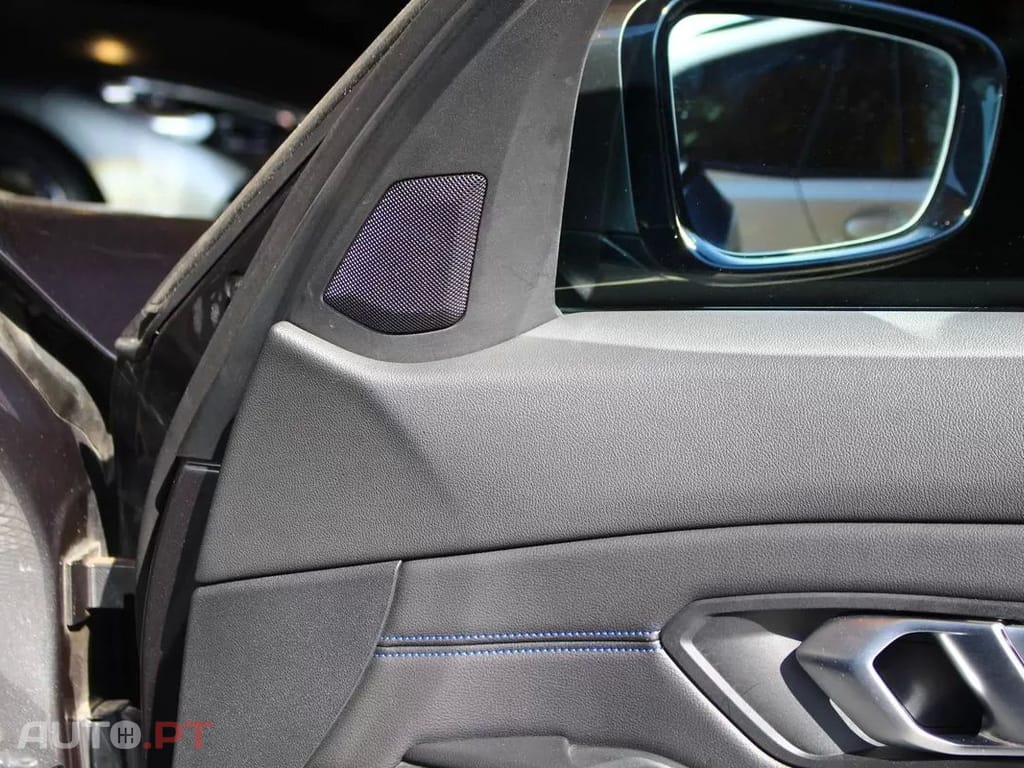 BMW 320 320