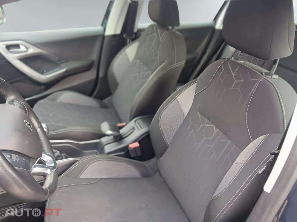 Peugeot 2008 1.5 Blue HDi