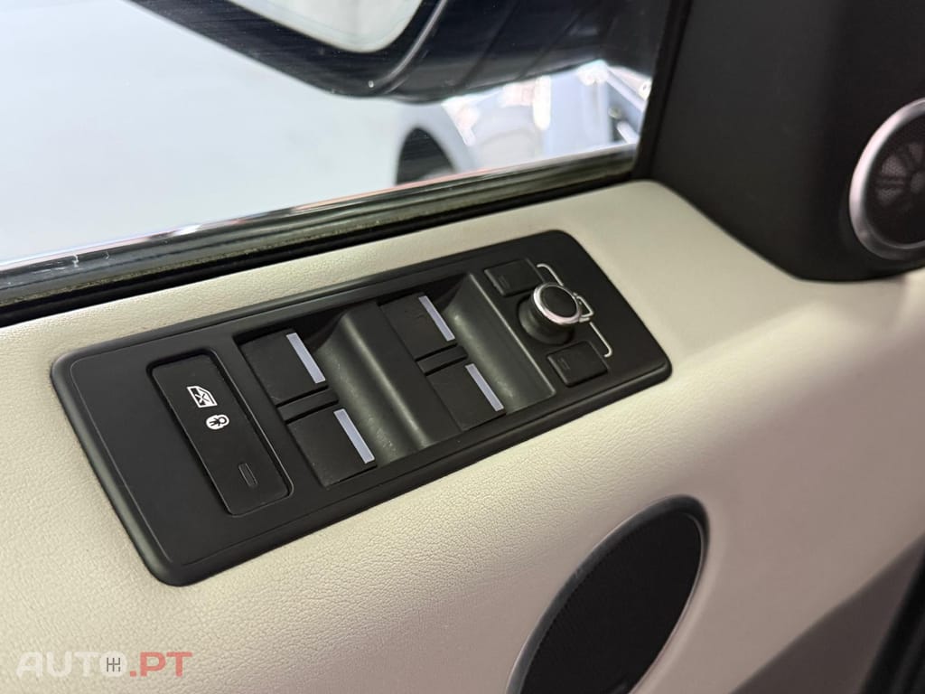 Land Rover Range Rover Sport 3.0 SDV6 Autobiography