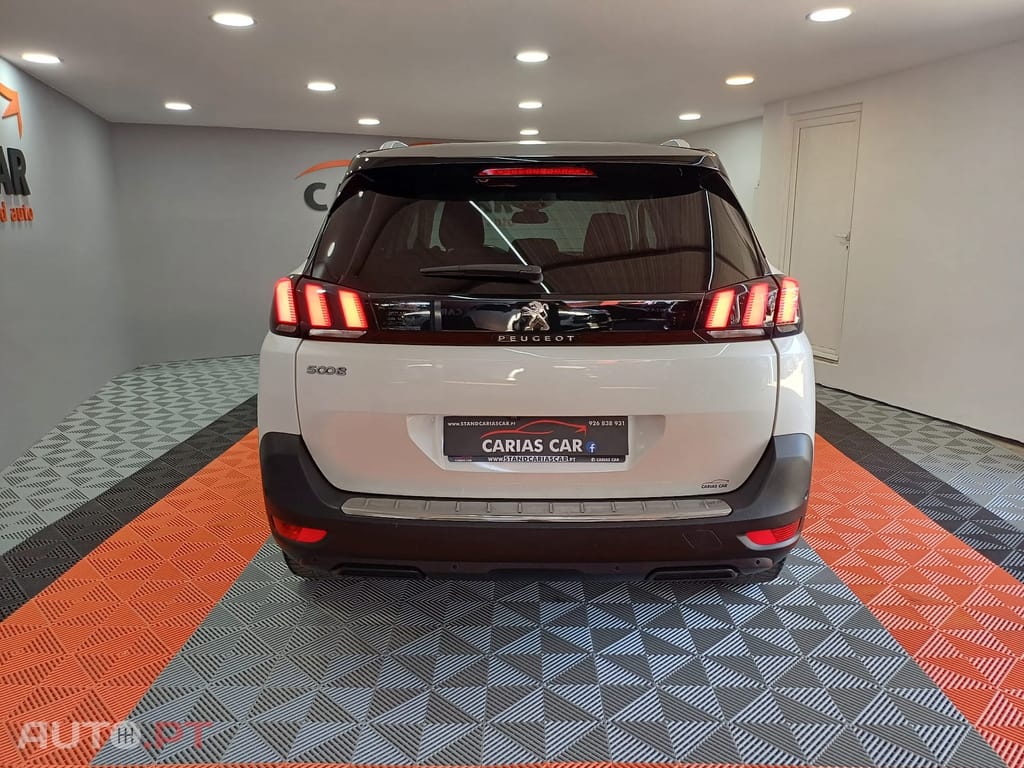 Peugeot 5008 1.2 PureTech Crossway Auto